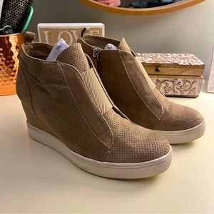 MIA Suede Wedge Bootie Sneaker